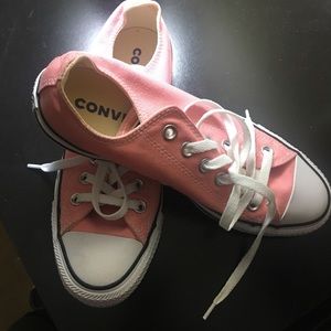 Sneakers/ converse